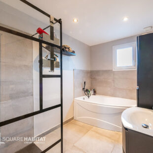 PLAIN PIED INDIVIDUEL DE 105 M²  Sous compromis 