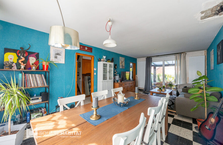 MAISON SEMI I–DIVIDUELLE  Sous compromis 