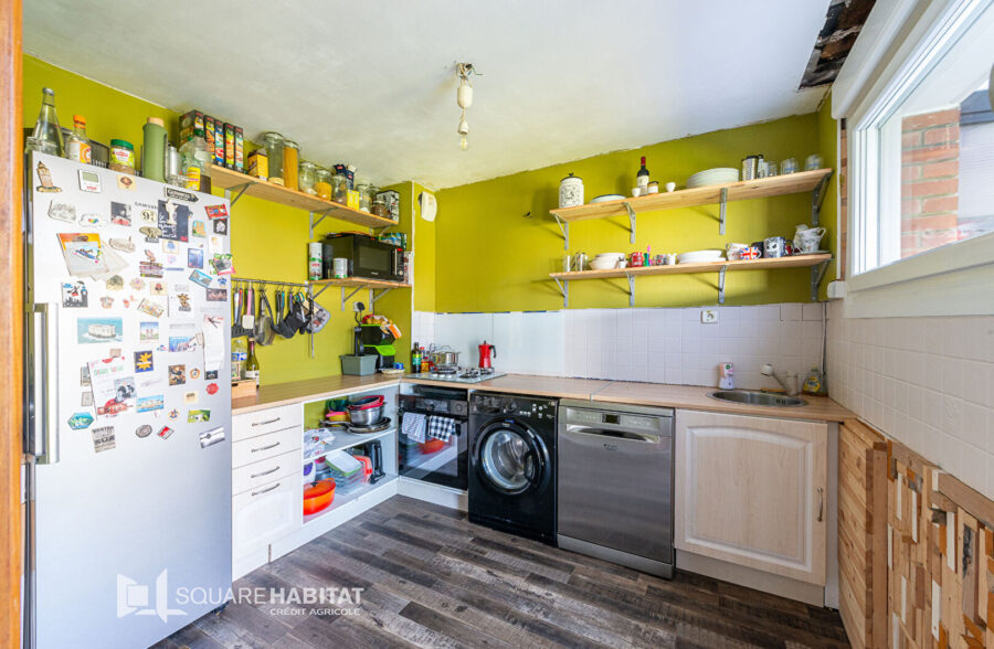 MAISON SEMI I–DIVIDUELLE  Sous compromis 