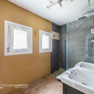 MAISON SEMI I–DIVIDUELLE  Sous compromis 