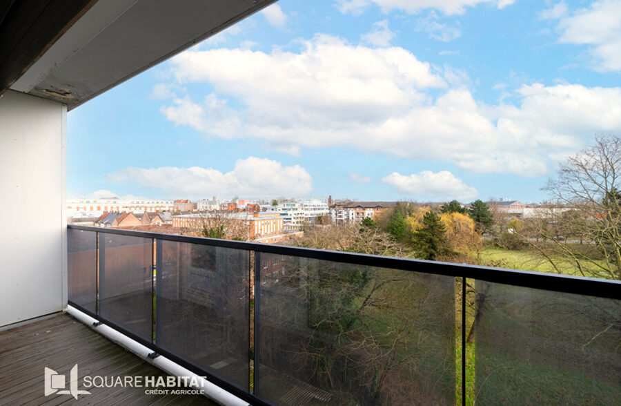 APPARTEMENT T3 AVEC BALCON