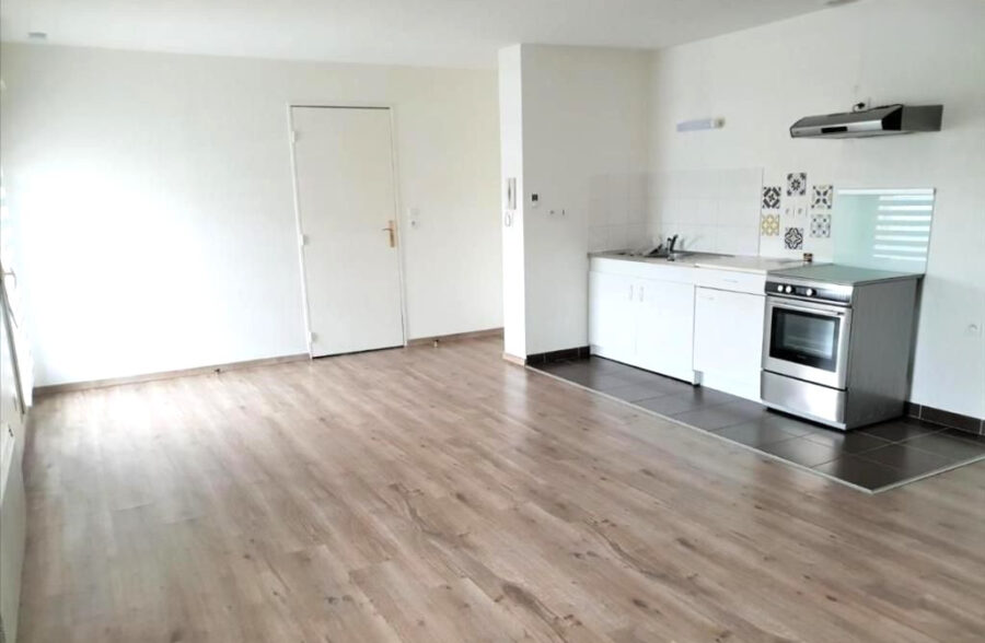 PONT A MARCQ : ensemble immobilier à usage mixte : professionnel et habitation
