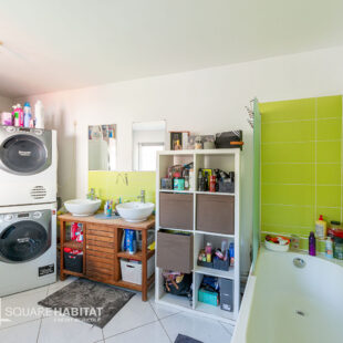 Immeuble de rapport Louvroil 9 pièce(s) 193 m2