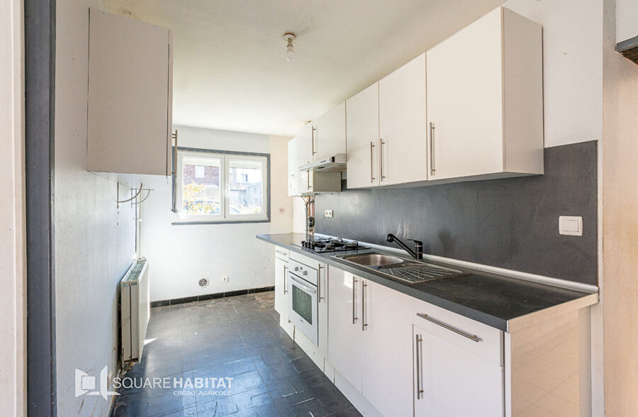 Immeuble de rapport Louvroil 9 pièce(s) 193 m2