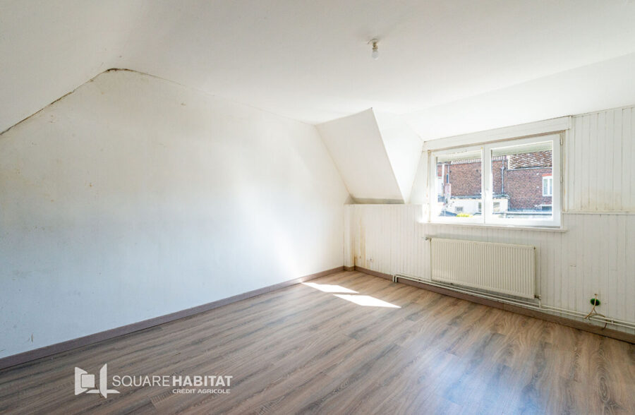 Immeuble de rapport Louvroil 9 pièce(s) 193 m2