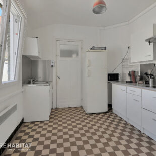 Maison de ville à rénover, secteur gare Hazebrouck