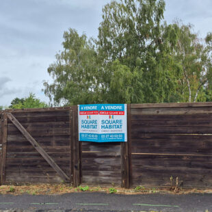 TERRAIN Constructible de 753 m²