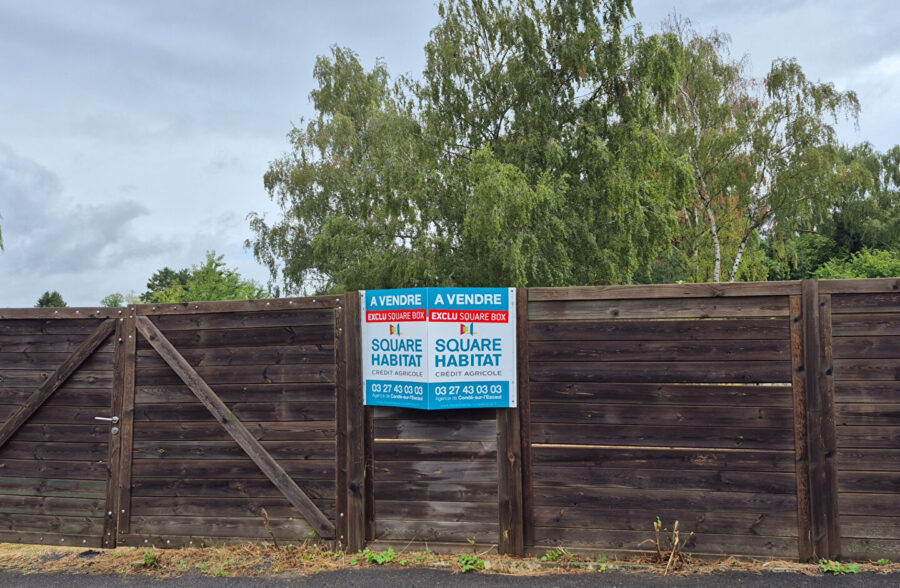 TERRAIN Constructible de 753 m²
