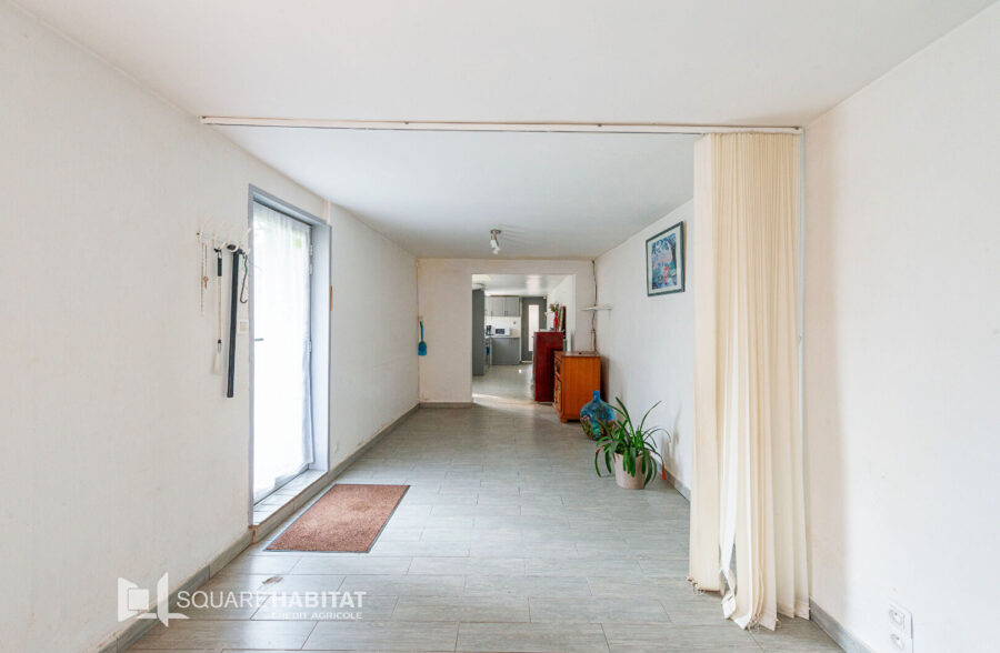 Ensemble immobilier  sur 1089 m²