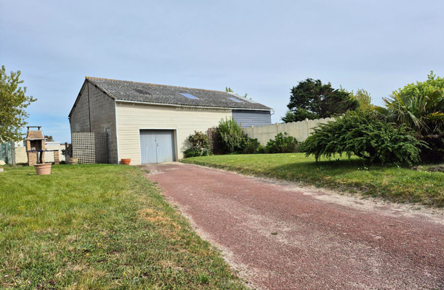 BERCK Plage , Exclusivité  ,maison 4 à 6 chambres + hangar , à 100M de la plage !!