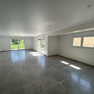 Maison neuve, individuelle, 3 chambres, jardin