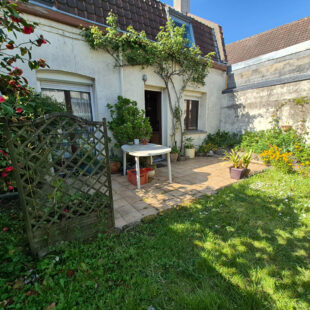 Maison semi-flamande avec garage, 3 chambres et jardin