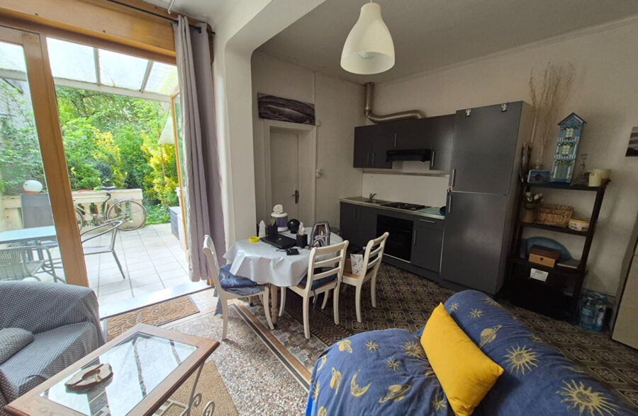 RONCHIN – IMMEUBLE DE RAPPORT OU MAISON FAMILIALE – CENTRE VILLE – JARDIN – 5 CHAMBRES