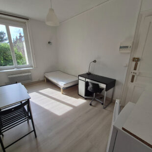 RONCHIN – IMMEUBLE DE RAPPORT OU MAISON FAMILIALE – CENTRE VILLE – JARDIN – 5 CHAMBRES
