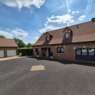 Maison Jolimetz 10 pièce(s) 180 m2