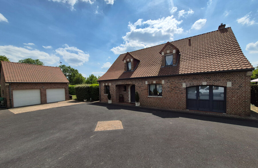 Maison Jolimetz 10 pièce(s) 180 m2