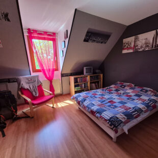Maison Jolimetz 10 pièce(s) 180 m2