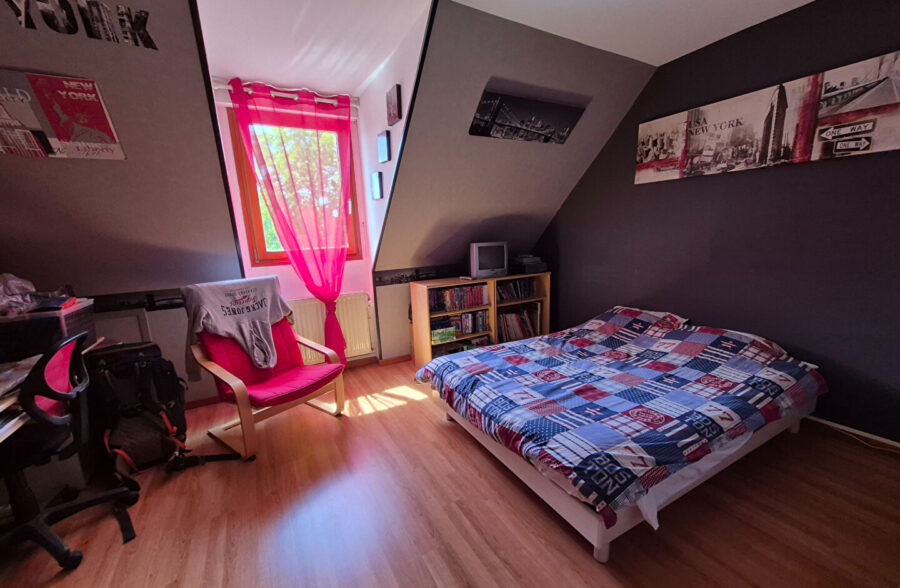 Maison Jolimetz 10 pièce(s) 180 m2