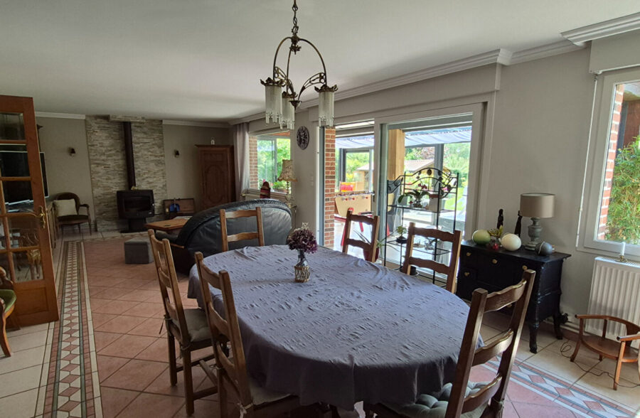 Maison Jolimetz 10 pièce(s) 180 m2