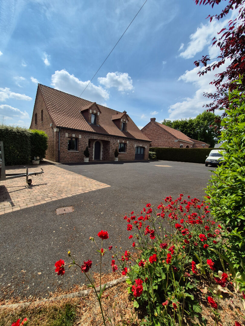 Maison Jolimetz 10 pièce(s) 180 m2