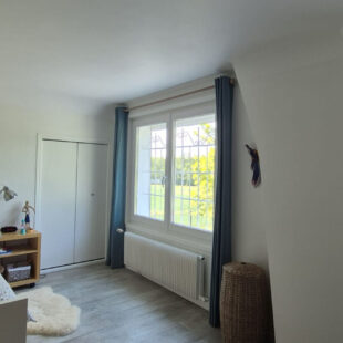 Maison à l’orée de la forêt