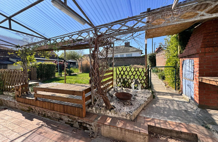 Maison individuelle ,3 chambres, jardin et Garage