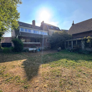 MAISON FAMILIALE  SUR PARCELLE DE  4925m² !