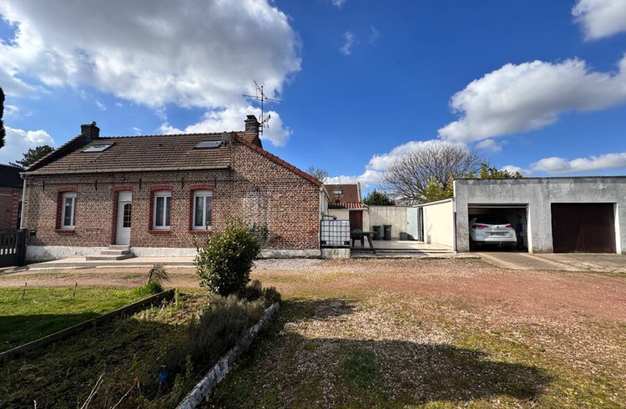 Maison brique individuelle avec garage