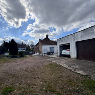 Maison brique individuelle avec garage