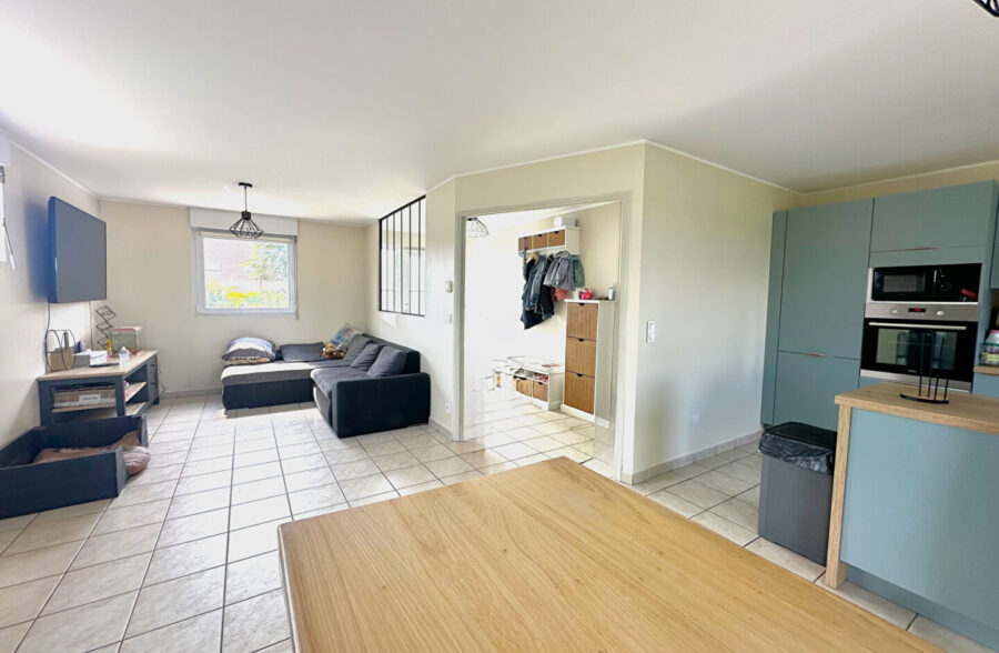 Pavillon 4 chambres + 1 bureau PLAIN PIED