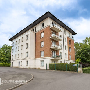 Appartement et Parking privé