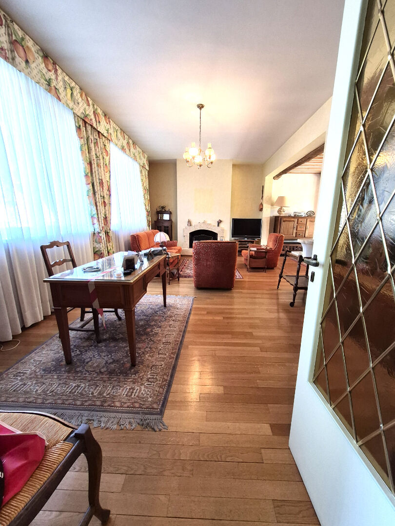 Maison Cambrai 10 pièce(s) 158 m2