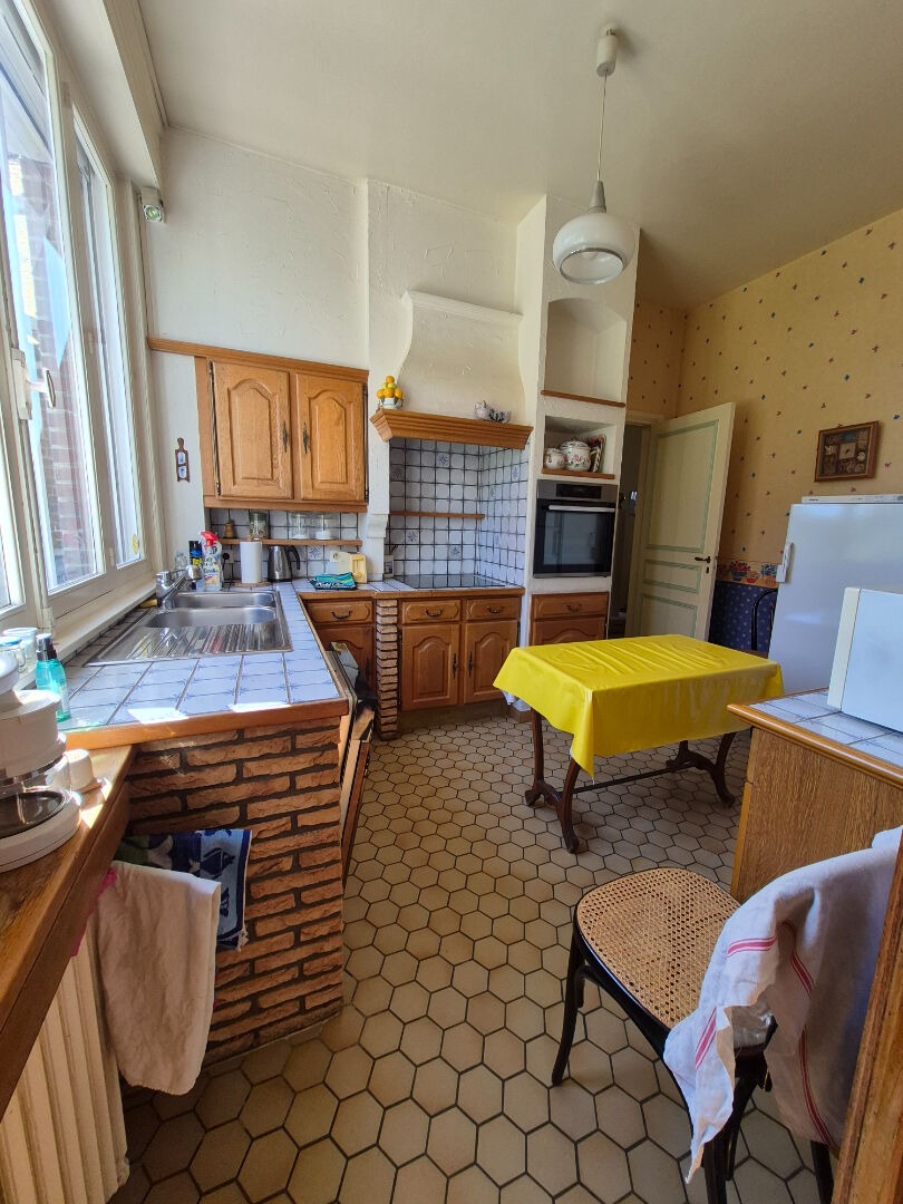 Maison Cambrai 10 pièce(s) 158 m2