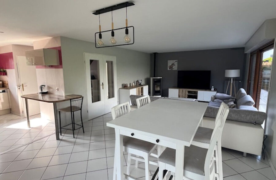 Superbe villa individuelle de 1996  Sous offre 