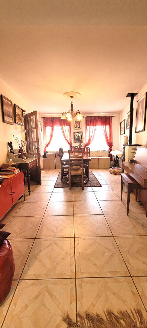 Maison Cambrai 8 pièce(s) 214 m2