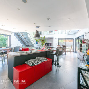 MAISON CUBIQUE INDIVIDUELLE DE 230 M² AVEC GARAGE  Sous compromis 