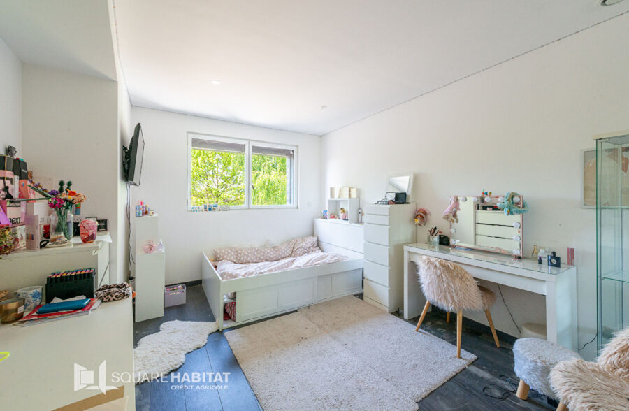 MAISON CUBIQUE INDIVIDUELLE DE 230 M² AVEC GARAGE  Sous compromis 
