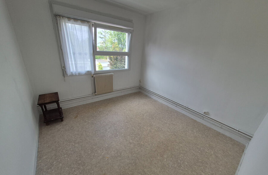 Appartement T4 + garage et cave
