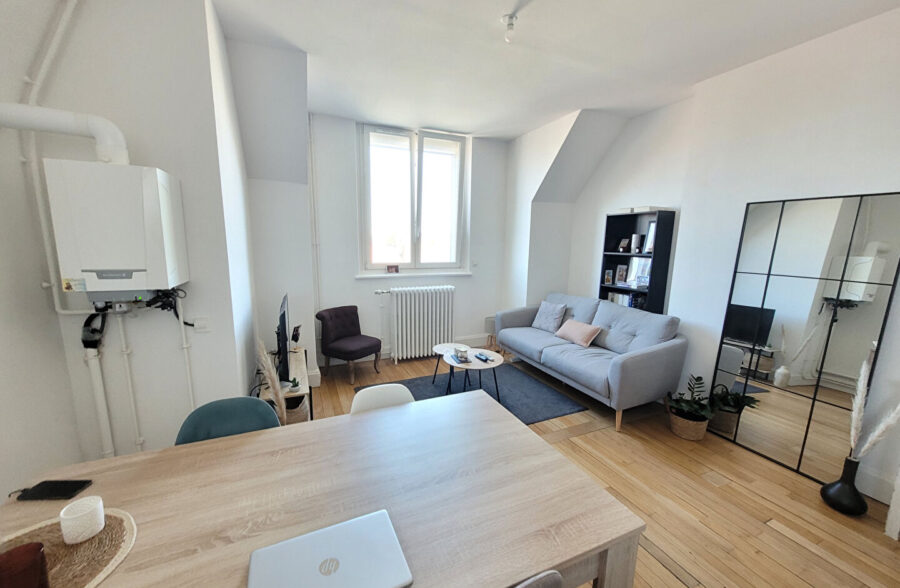 Uniquement chez SQUARE HABITAT DOUAI