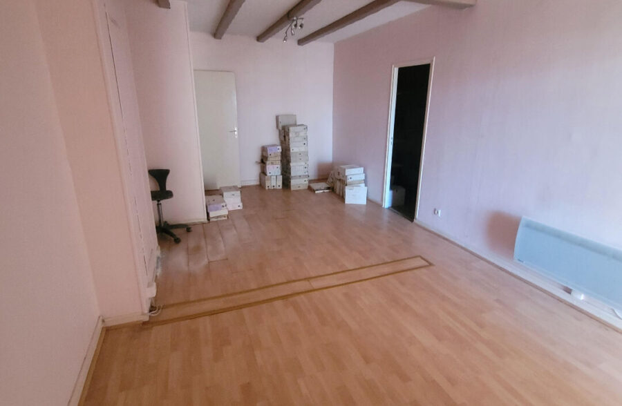 Local 45m² Carvin