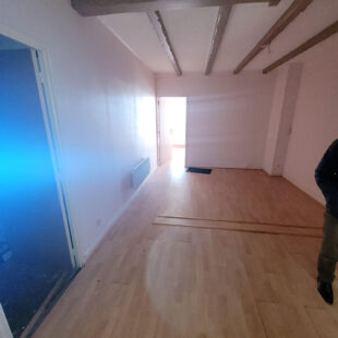 Local 45m² Carvin