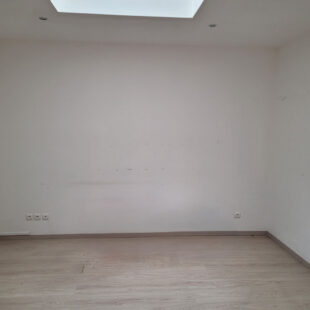 Local commercial 75 m² Local commercial 75 m²