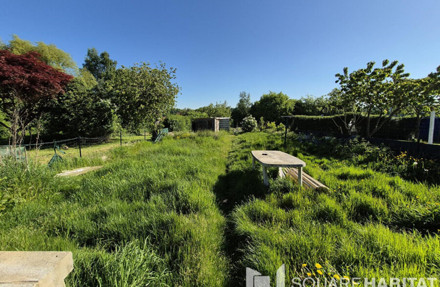 Maison de ville à conforter  Sous compromis 