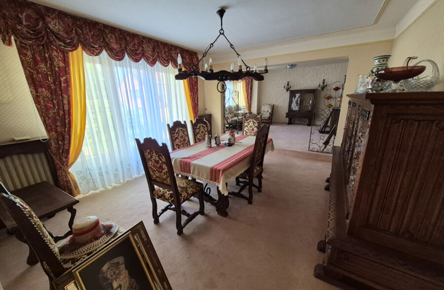 Maison à Bruay La Buissiere  de 147 m²