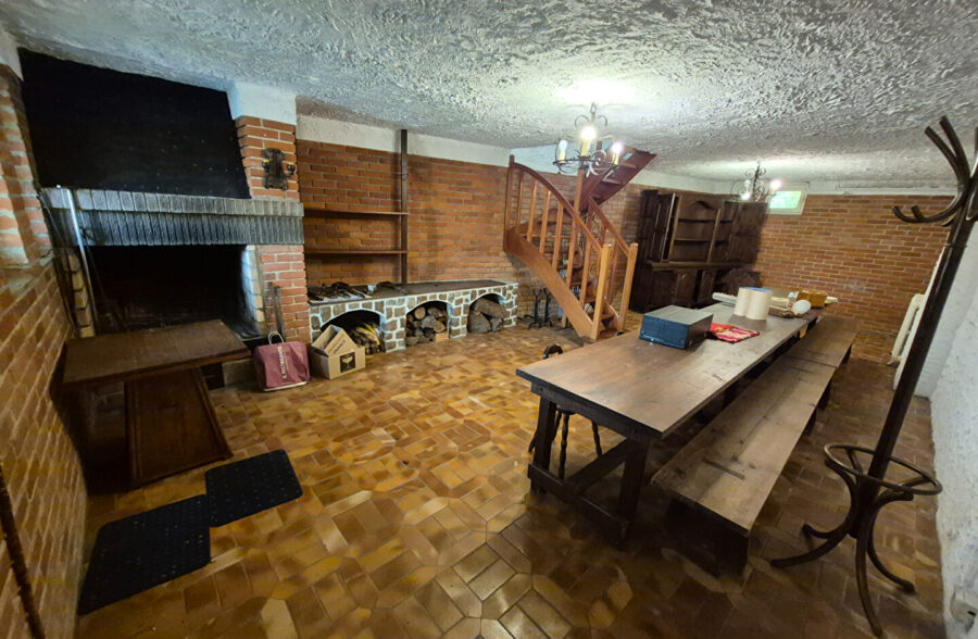 Maison à Bruay La Buissiere  de 147 m²