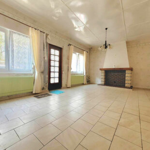 Maison 3 chambres 1 bureau jardin