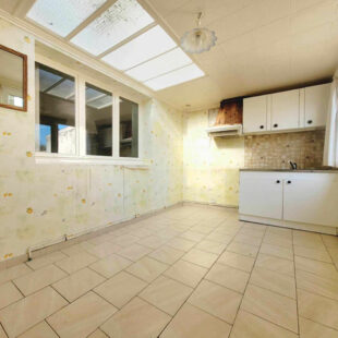 Maison 3 chambres 1 bureau jardin