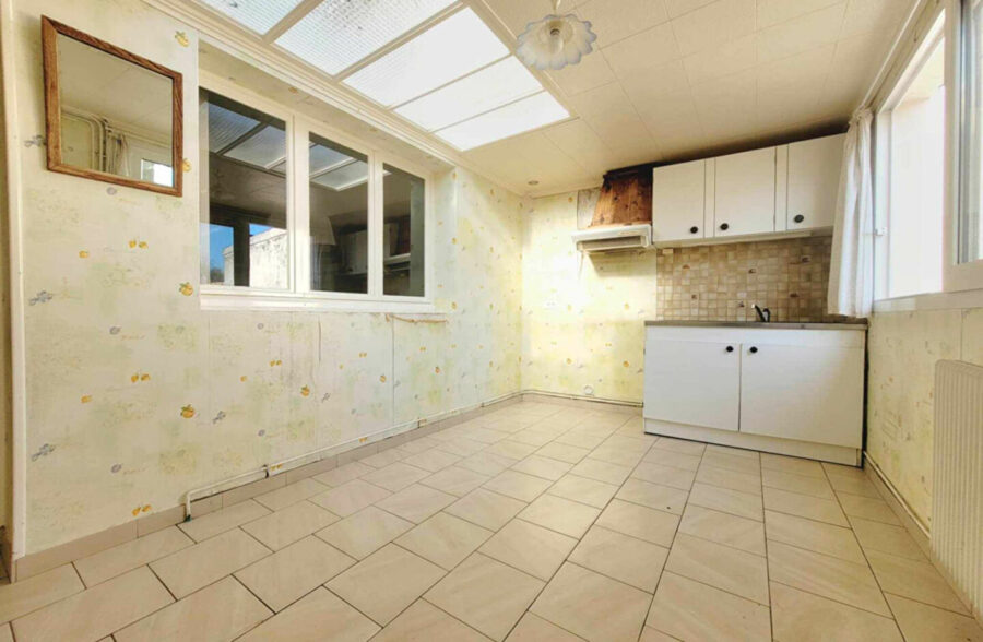 Maison 3 chambres 1 bureau jardin