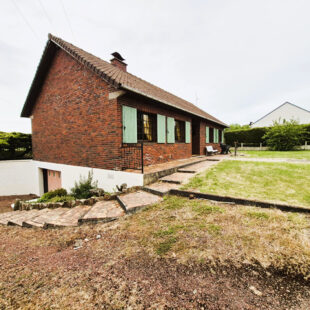 Maison Individuelle plain pied, 3 chambres, sous sol complet, jardin