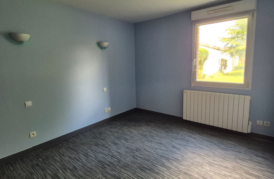 Appartement T3  en RDC vendu vide